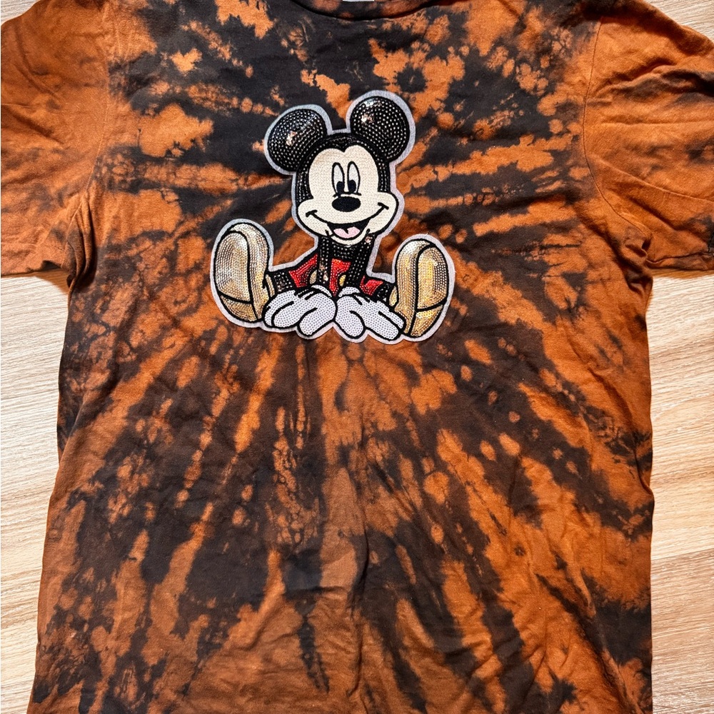 Tie-Dye Mickey Mouse Sequin Patch T-Shirt Medium